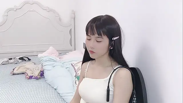 Snapshot of MIAOMIAO-666 chatting on April 2026 11:42:01 AM MIAOMIAO-666 online show from April 2026 11:42:01 AM