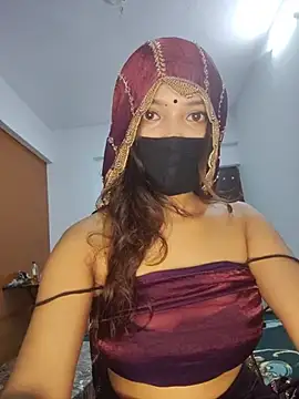 Candyy crushh online show from August 2026 04:11:01 PM