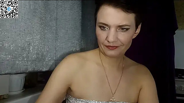 HotMamaQueen234 online show from May 2026 07:20:01 PM