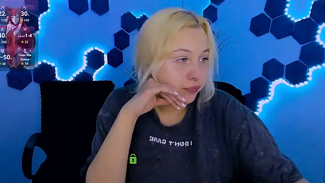 aria blaze  online show from March 2026 01:15:02 PM