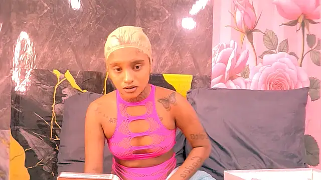 Snapshot of indian_barbie chatting on June 2026 06:57:02 PM indian barbie online show from June 2026 06:57:02 PM