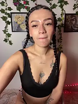 chloe evans0 online show from June 2026 03:42:01 AM
