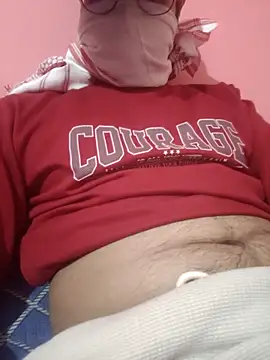 Snapshot of Your_man_King chatting on March 2026 07:18:02 PM Your man King online show from March 2026 07:18:02 PM