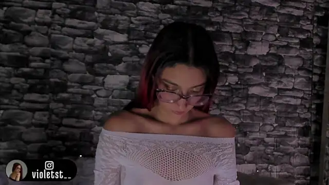 VioletWinters online show from June 2026 03:04:02 AM