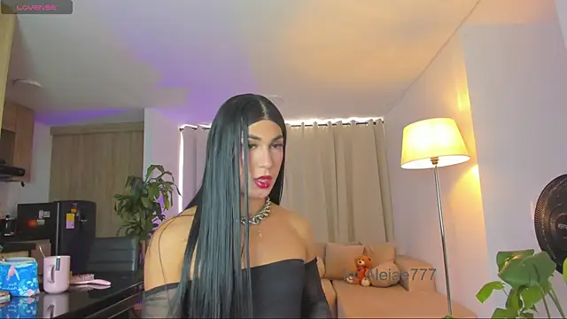 Snapshot of Aleja_evangeline chatting on July 2026 07:46:01 PM Aleja evangeline online show from July 2026 07:46:01 PM