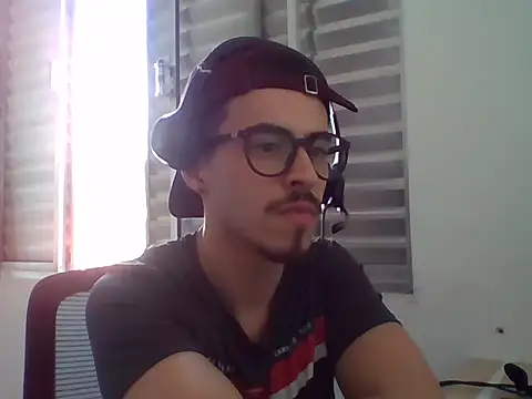 Snapshot of Rafazinhou chatting on March 2026 05:51:02 PM Rafazinhou online show from March 2026 05:51:02 PM