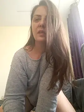Snapshot of Arya_Malone chatting on April 2026 12:51:02 PM Arya Malone online show from April 2026 12:51:02 PM