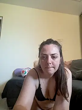 Snapshot of Arya_Malone chatting on June 2026 07:05:02 AM Arya Malone online show from June 2026 07:05:02 AM