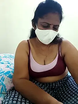 Snapshot of tamil_manjalmaami chatting on May 2026 02:33:01 PM tamil manjalmaami online show from May 2026 02:33:01 PM