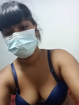 Snapshot of honeyi_babe chatting on June 2026 06:28:01 PM honeyi babe online show from June 2026 06:28:01 PM