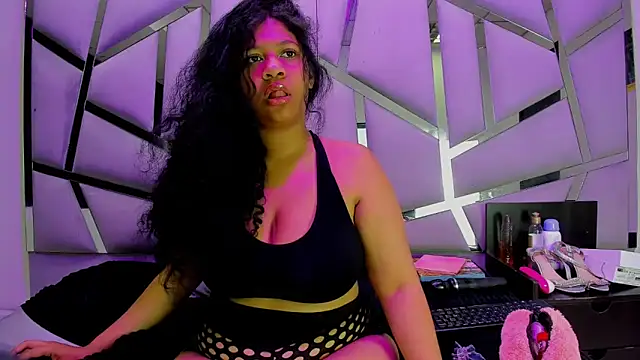 Snapshot of taty_sexxx chatting on June 2026 02:22:01 PM taty sexxx online show from June 2026 02:22:01 PM
