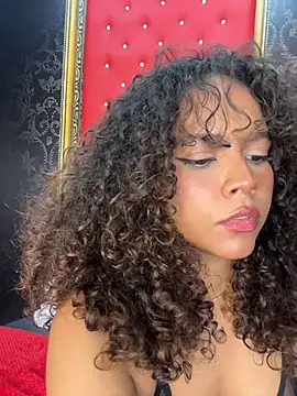 CurlyOopsieXXX online show from April 2026 12:08:02 AM