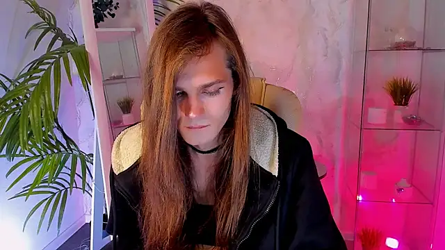 WillFobos online show from July 2026 09:41:01 PM