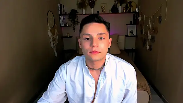 MarcusBender online show from March 2026 01:20:01 AM