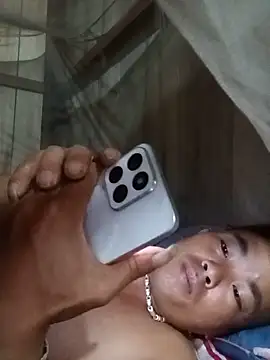 Snapshot of boy-pho- chatting on May 2026 02:35:02 PM boy-pho- online show from May 2026 02:35:02 PM