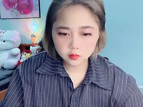 Snapshot of Nhanlu009 chatting on May 2026 12:35:01 PM Nhanlu009 online show from May 2026 12:35:01 PM