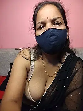 Snapshot of Rashilii_Bhabi chatting on July 2026 03:18:02 PM Rashilii Bhabi online show from July 2026 03:18:02 PM