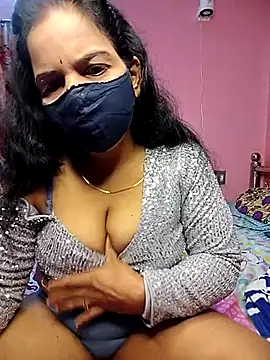Snapshot of Rashilii_Bhabi chatting on August 2026 02:52:02 PM Rashilii Bhabi online show from August 2026 02:52:02 PM