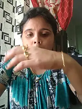 Snapshot of hotbhabhi_0 chatting on April 2026 04:22:01 AM hotbhabhi 0 online show from April 2026 04:22:01 AM