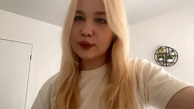 FreyaLoveLove online show from March 2026 09:46:01 AM