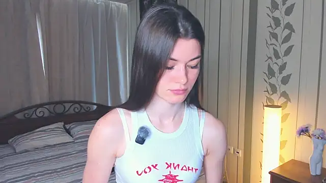 Snapshot of JulissaLipoma chatting on July 2026 07:33:02 AM JulissaLipoma online show from July 2026 07:33:02 AM