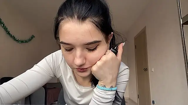 Megan Peggy online show from March 2026 02:53:02 PM