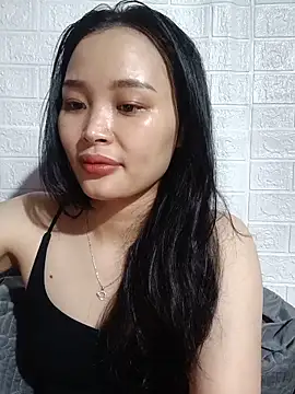 Snapshot of Akile80 chatting on June 2026 01:56:01 PM Akile80 online show from June 2026 01:56:01 PM