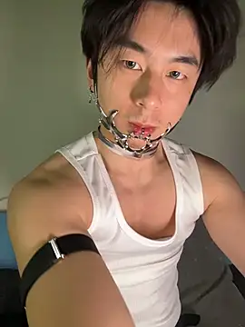 kissbaby-111 online show from March 2026 05:46:01 PM