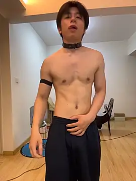 kissbaby-111 online show from July 2026 01:47:02 PM