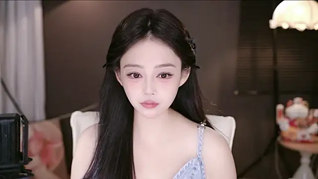 Anne-w online show from May 2026 09:25:02 AM
