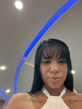 Snapshot of MonserratJons01 chatting on May 2026 02:55:02 PM MonserratJons01 online show from May 2026 02:55:02 PM