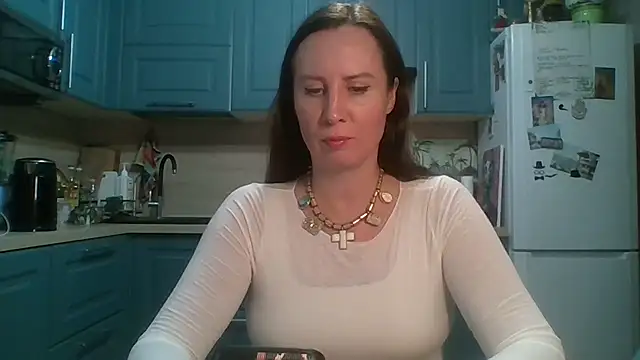 honey voice online show from March 2026 05:05:01 PM