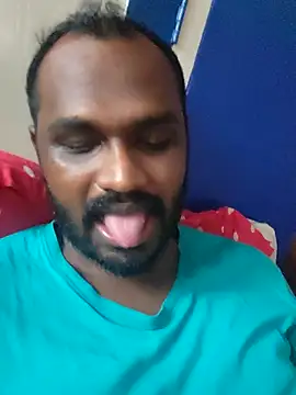 Snapshot of singletamilguy chatting on March 2026 09:10:02 AM singletamilguy online show from March 2026 09:10:02 AM
