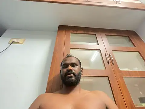 Snapshot of singletamilguy chatting on April 2026 05:07:02 PM singletamilguy online show from April 2026 05:07:02 PM