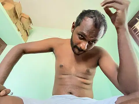 Snapshot of singletamilguy chatting on May 2026 05:02:02 AM singletamilguy online show from May 2026 05:02:02 AM