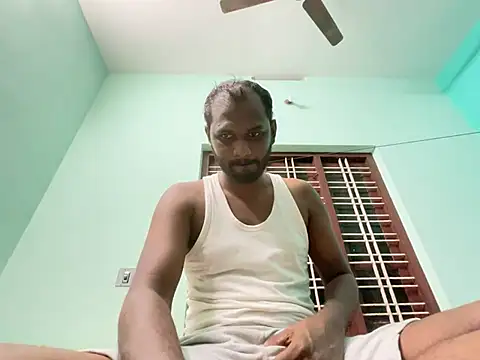 Snapshot of singletamilguy chatting on May 2026 01:49:02 PM singletamilguy online show from May 2026 01:49:02 PM