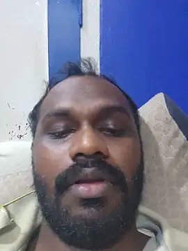 Snapshot of singletamilguy chatting on May 2026 06:47:02 PM singletamilguy online show from May 2026 06:47:02 PM