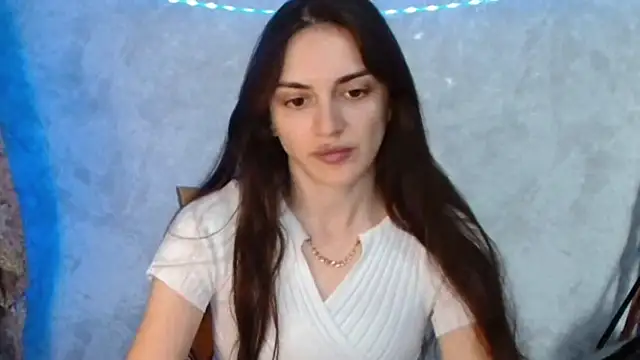 RoxiCherry online show from May 2026 07:15:02 AM
