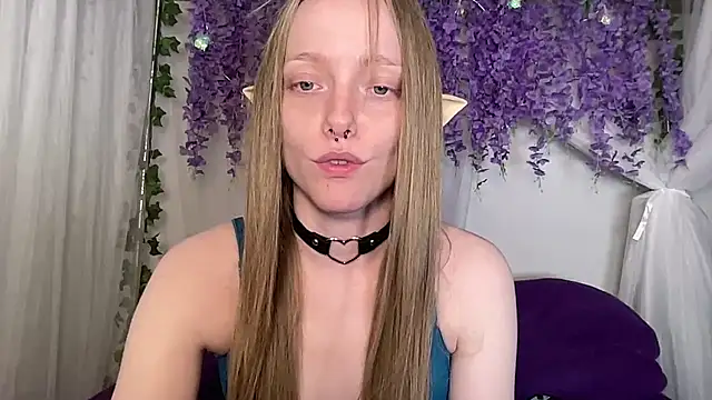 ElfGirlAna online show from June 2026 02:29:02 PM