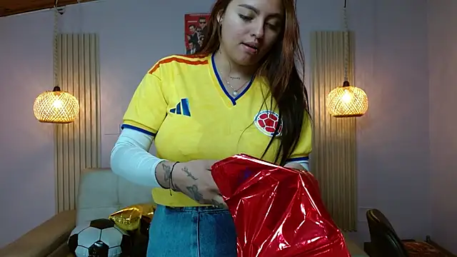 Miley Clarck online show from July 2026 06:58:01 PM