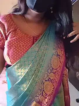 Snapshot of poojag_2 chatting on June 2026 06:59:01 AM poojag 2 online show from June 2026 06:59:01 AM