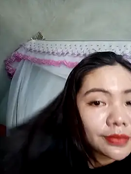 Snapshot of Mi-milan chatting on March 2026 04:06:01 AM Mi-milan online show from March 2026 04:06:01 AM