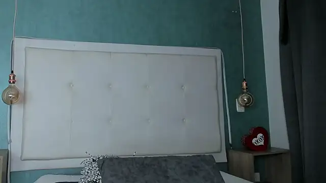 mia gomez7 online show from July 2026 01:39:02 PM
