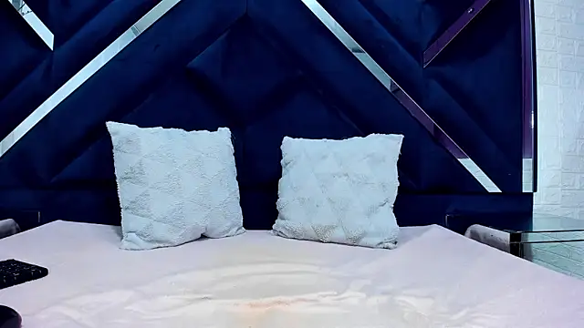 Snapshot of GeorginaHH chatting on March 2026 01:37:01 PM GeorginaHH online show from March 2026 01:37:01 PM