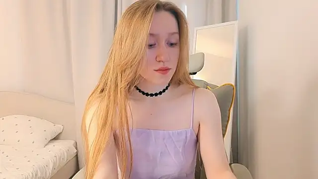 Snapshot of mowalova chatting on May 2026 04:31:02 AM mowalova online show from May 2026 04:31:02 AM
