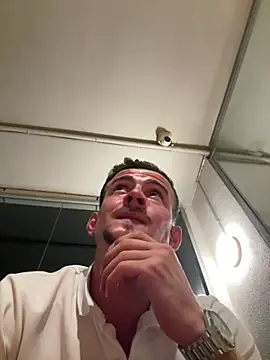 Snapshot of globalfucker34 chatting on July 2026 08:19:01 PM globalfucker34 online show from July 2026 08:19:01 PM