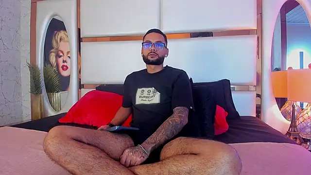 KyleJoss30 online show from April 2026 08:57:02 PM