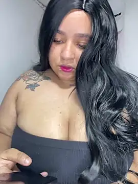 Snapshot of Luciona-Xxx chatting on March 2026 02:59:02 AM Luciona-Xxx online show from March 2026 02:59:02 AM