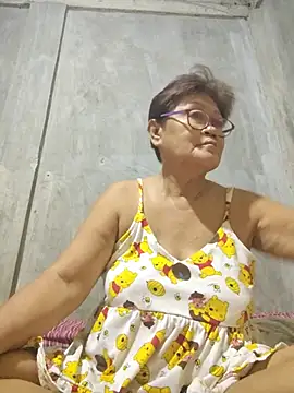 Snapshot of Sunflower1956 chatting on July 2026 08:14:01 PM Sunflower1956 online show from July 2026 08:14:01 PM