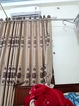 Snapshot of Moubie1 chatting on March 2026 04:28:02 AM Moubie1 online show from March 2026 04:28:02 AM